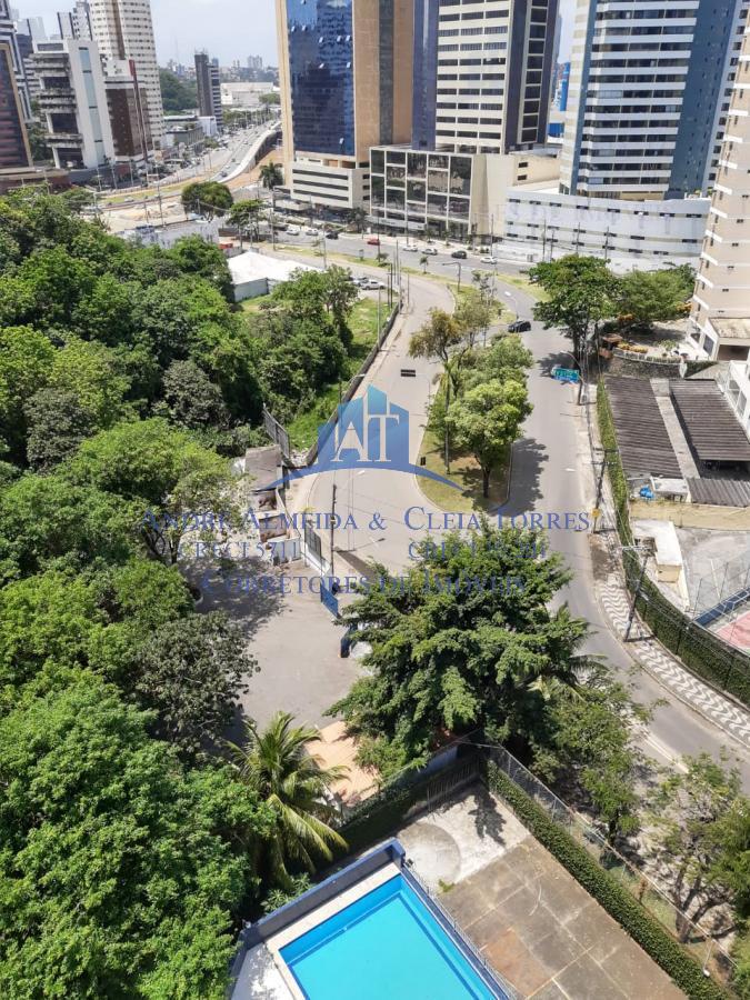 Apartamento - Itaigara